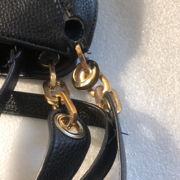 Michael Korea black purse. - Picture 15 of 16